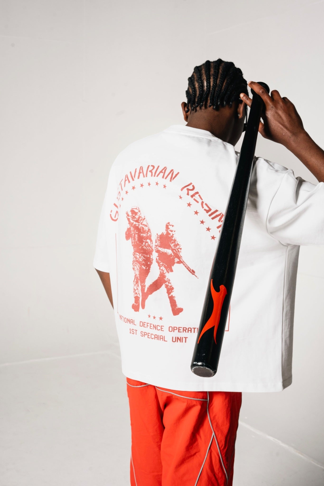 Gustavarian Civil War Oversized Unisex T-Shirt